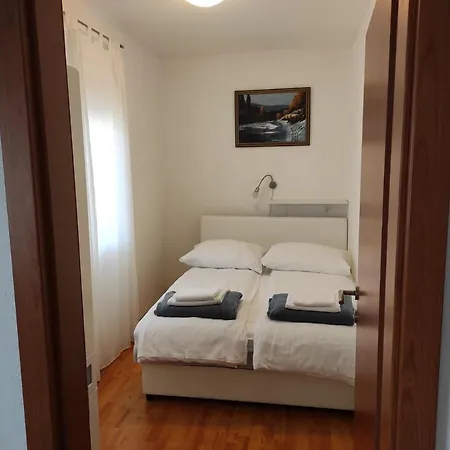 Apartment Joy Ii Šibenik